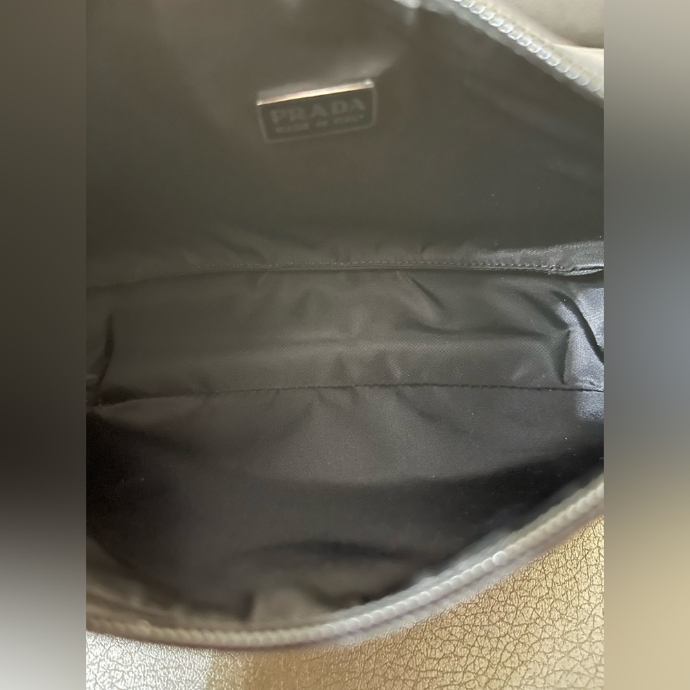 ‼️sold‼️Prada Nylon Vintage Mini Hobo - Picture 13 of 15